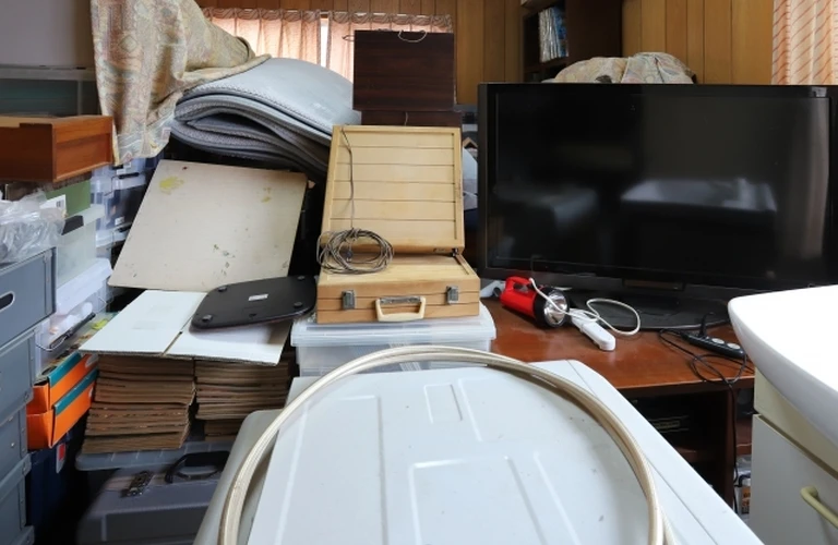 不用品回収から遺品整理まで - 安曇野市でスピーディーに対応します！｜長野県の不用品回収なら宮木塗装